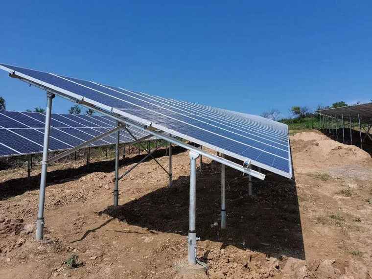 光伏板每瓦多少價格，一平方光伏板多少錢