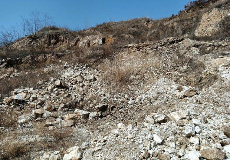 光伏硅料是什么礦石，光伏硅料與石英石的區(qū)別