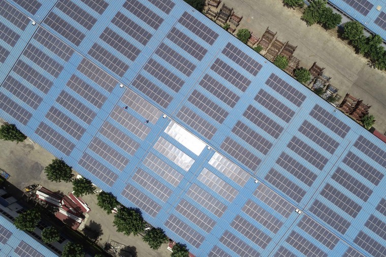 光伏發(fā)電功率最大一般多少，光伏裝機(jī)容量實(shí)際功率