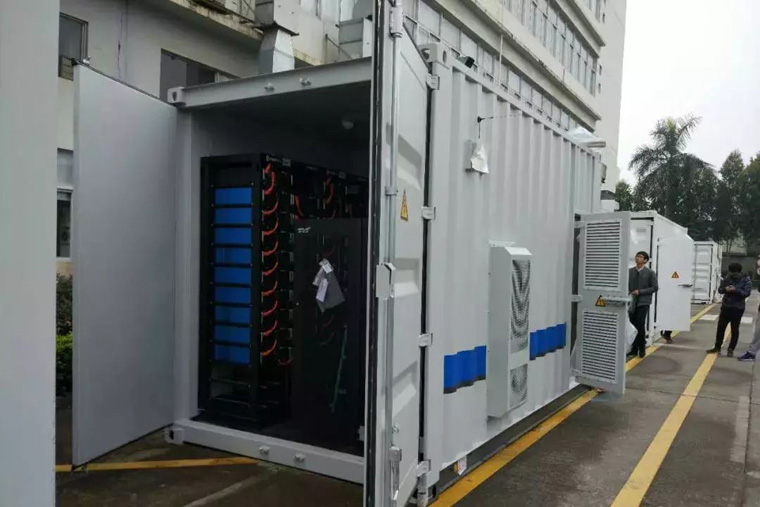 國內(nèi)微型光伏逆變器上市公司，儲(chǔ)能逆變器的龍頭