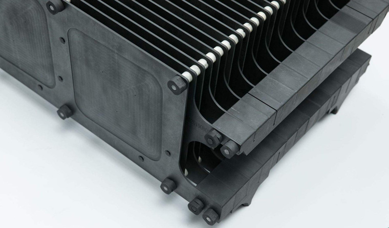 石墨舟和硅片哪個導電好，光伏膜涂層原理