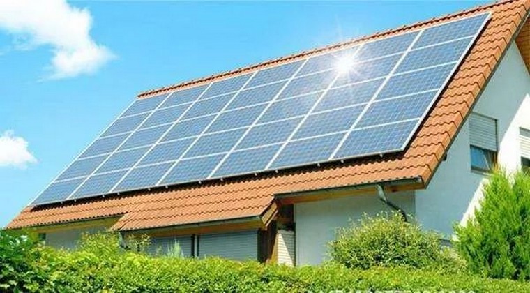 秋季天氣轉涼，屋頂光伏的發(fā)電量如何呢